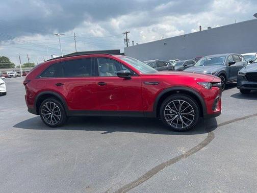 2025 Mazda CX-70 PHEV Premium Package
