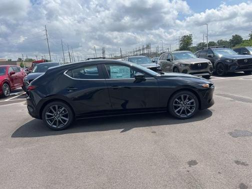 2025 Mazda Mazda3 FWD w/Preferred Package