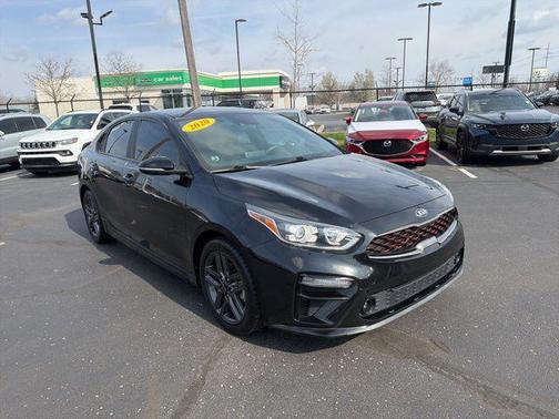 Aurora Black 2020 Kia Forte GT-Line