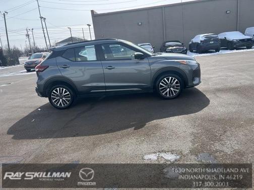 2024 Nissan Kicks SR