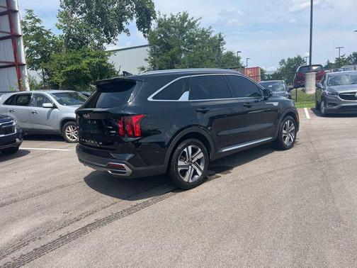2022 Kia Sorento Hybrid EX