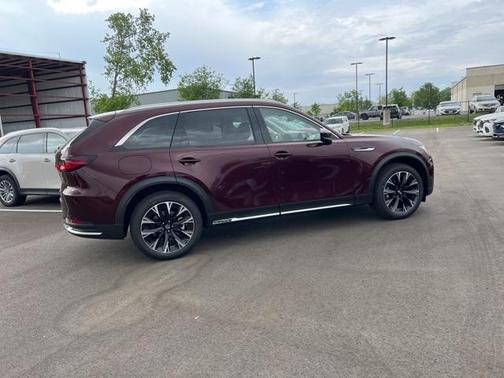 2025 Mazda CX-90 PHEV Premium Plus