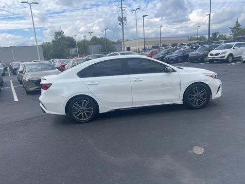 2022 Kia Forte GT-Line