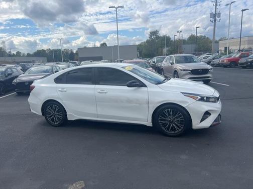 2022 Kia Forte GT-Line