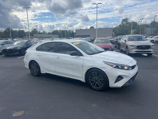2022 Kia Forte GT-Line