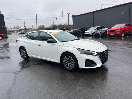 2025 Nissan Altima 2.5 SV