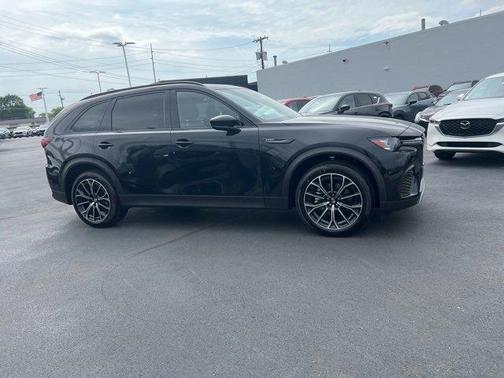 2025 Mazda CX-70 PHEV Premium Plus Package