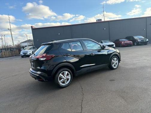 2021 Nissan Kicks S