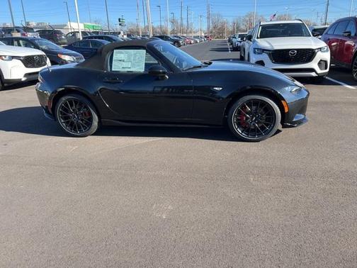 2024 Mazda MX-5 Miata Club