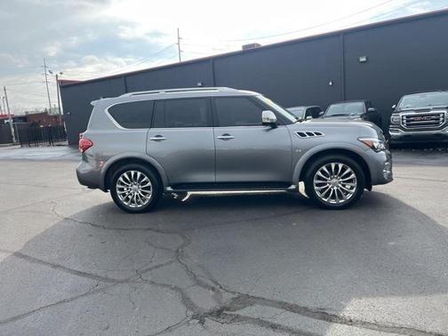 2017 INFINITI QX80 Base