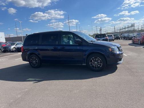 2017 Dodge Grand Caravan GT