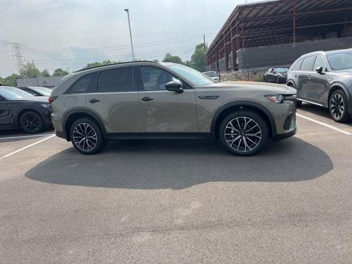 2025 Mazda CX-70 PHEV Premium Package