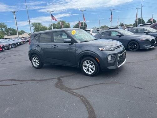 2022 Kia Soul LX