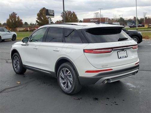 2026 Lincoln Corsair Premiere