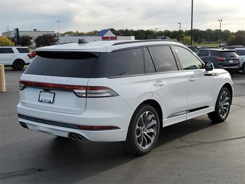 2025 Lincoln Aviator Premiere