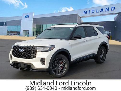 2025 Ford Explorer ST-Line