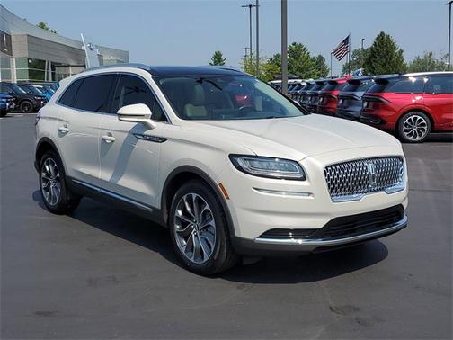2022 Lincoln Nautilus Reserve
