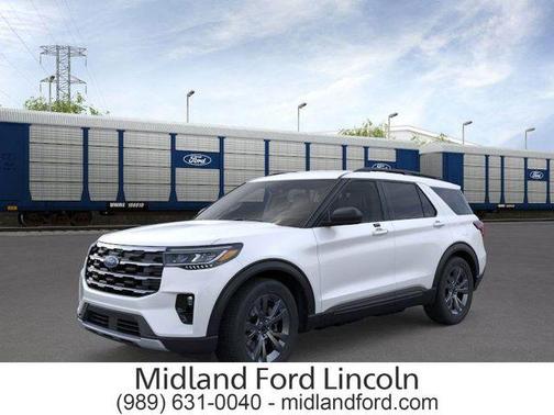 Star White Metallic Tri-Coat 2026 Ford Explorer Active