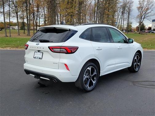 2023 Ford Escape ST-Line Select