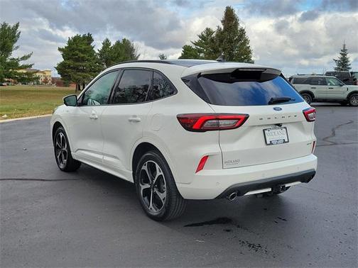 2023 Ford Escape ST-Line Select