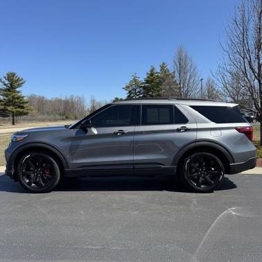 2024 Ford Explorer ST