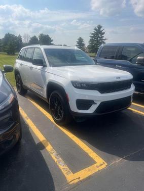 2024 Jeep Grand Cherokee Altitude
