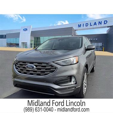 2022 Ford Edge Titanium