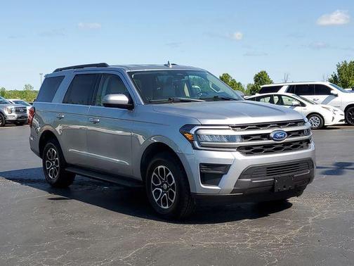Silver Metallic 2024 Ford Expedition XLT