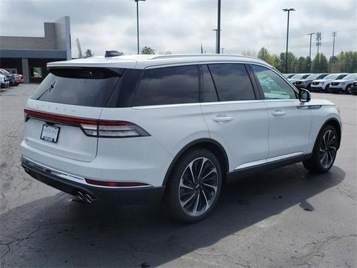 2025 Lincoln Aviator Reserve AWD