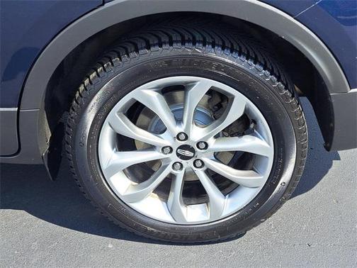 2015 Lincoln MKC Base