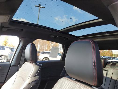 2026 Ford Escape ST-Line Select