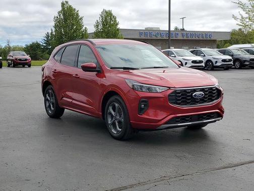 Rapid Red Metallic Tinted Clearcoat 2023 Ford Escape ST-Line Select