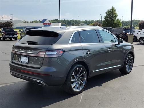 2020 Lincoln Nautilus Reserve