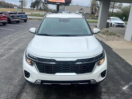 2024 Kia Seltos EX