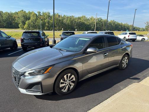 2023 Nissan Altima 2.5 S