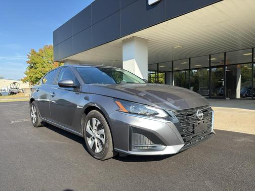 2023 Nissan Altima 2.5 S