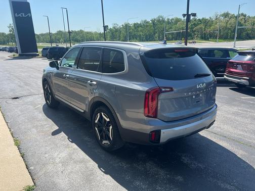 2024 Kia Telluride S