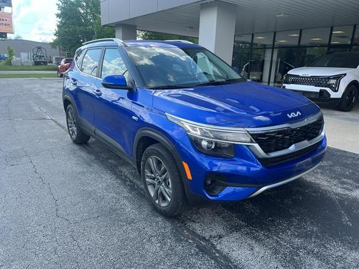 2023 Kia Seltos S