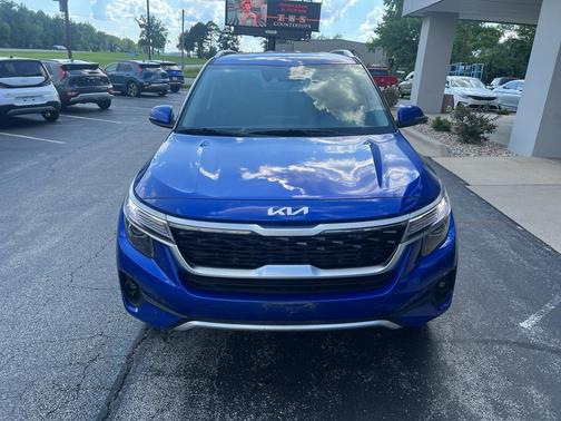 2023 Kia Seltos S