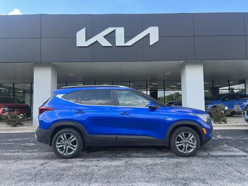 2023 Kia Seltos S