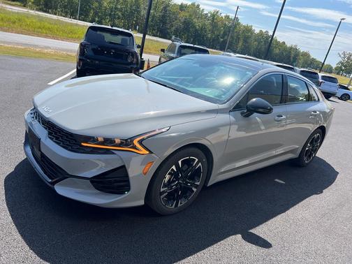 2022 Kia K5 GT-Line