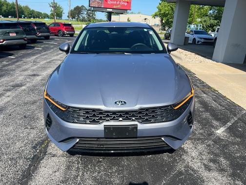2021 Kia K5 LX