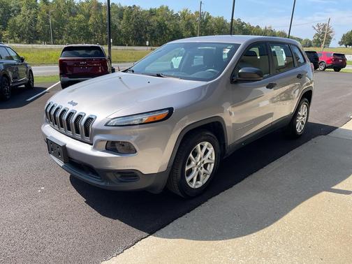 2017 Jeep Cherokee Sport