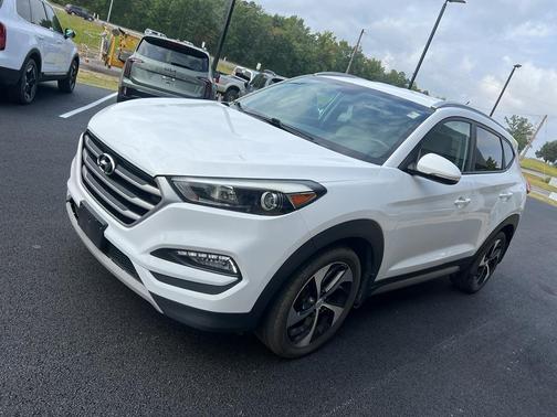 2017 Hyundai TUCSON Sport