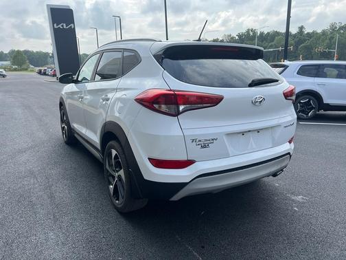2017 Hyundai TUCSON Sport
