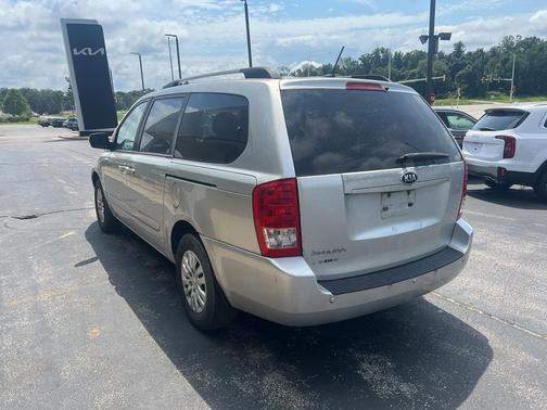 2014 Kia Sedona LX