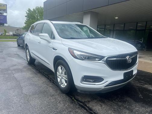 2021 Buick Enclave Essence