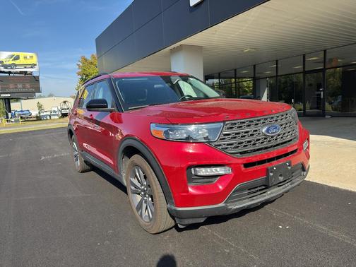 2024 Ford Explorer XLT
