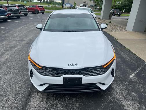 2022 Kia K5 LXS