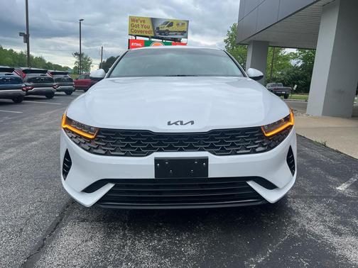2022 Kia K5 LXS
